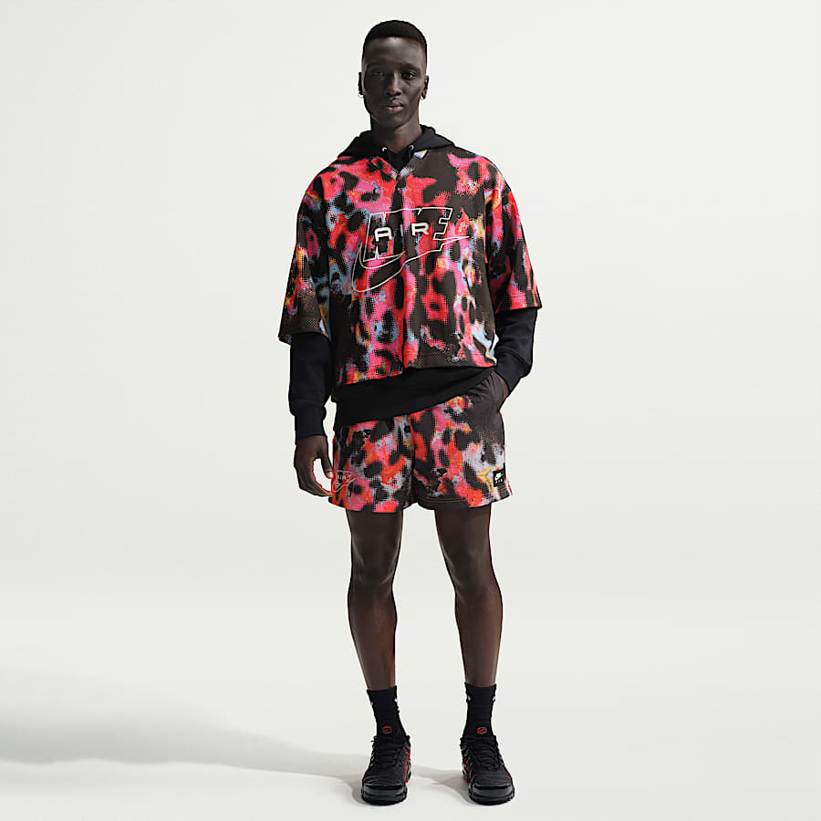 What to Wear to an American Football Game: 8 Nike Outfit Ideas